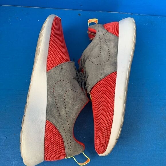Nike Men's Roshe Run One Red/Grey Sz US 9 511881-608 Running Shoes - Picture 5 of 8